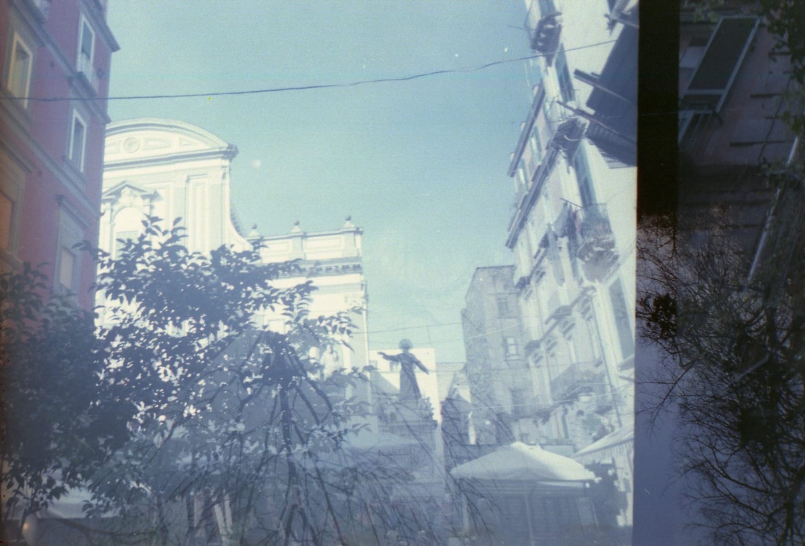 Artdoc Magazine - Online Exhibition - Analogue Renaissance